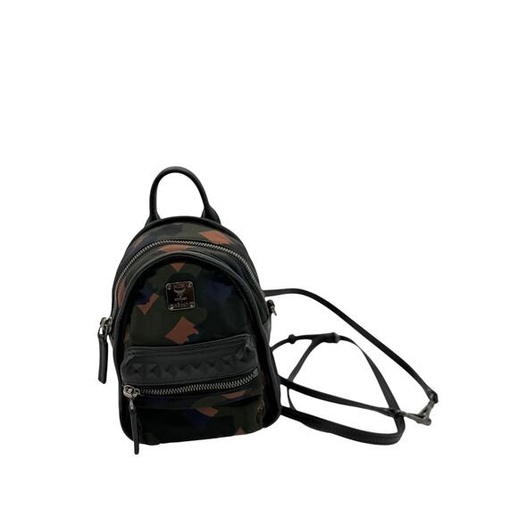 MCM Dieter Munich Lion Camo Nylon Mini Backpack/Beltbag - Picture 4 of 15